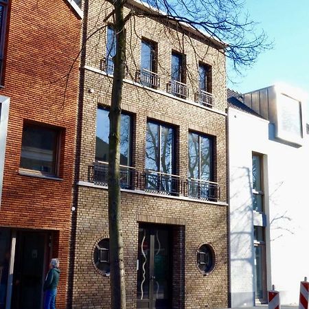 Arthouse Dordrecht Bed and Breakfast Exteriör bild
