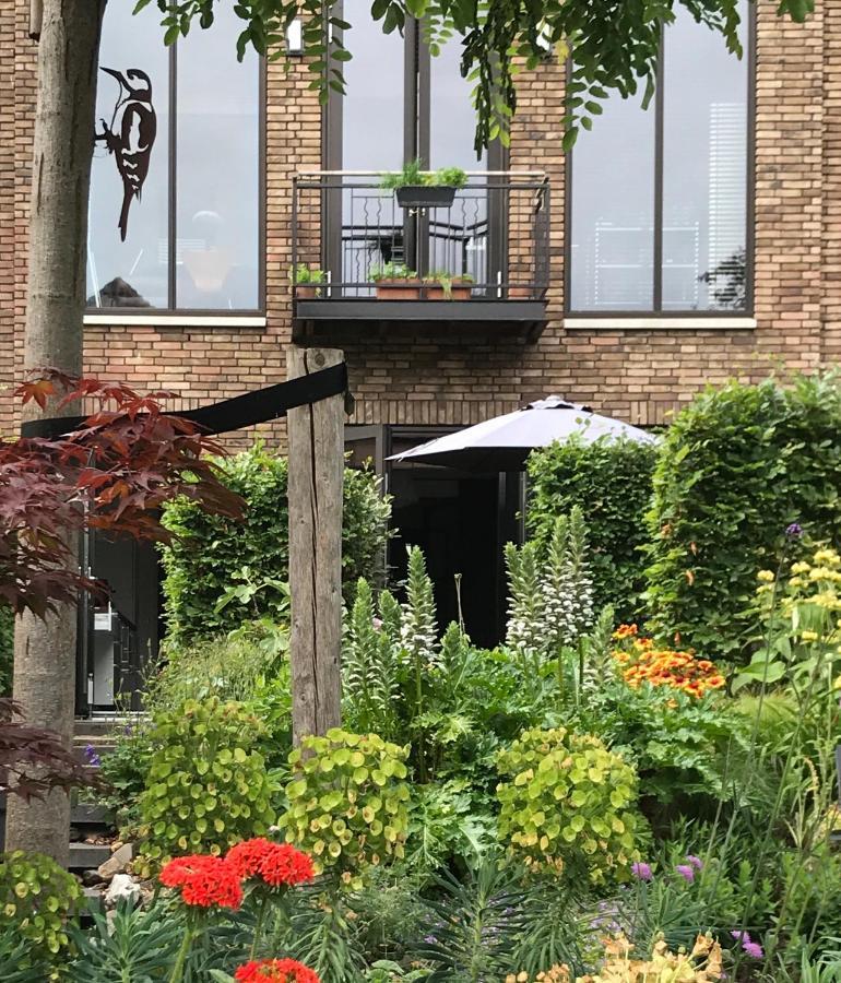 Arthouse Dordrecht Bed and Breakfast Exteriör bild